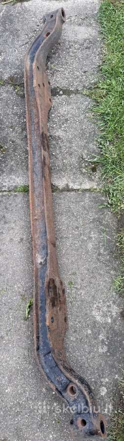 Gaz 53 priekinio tilto balkis