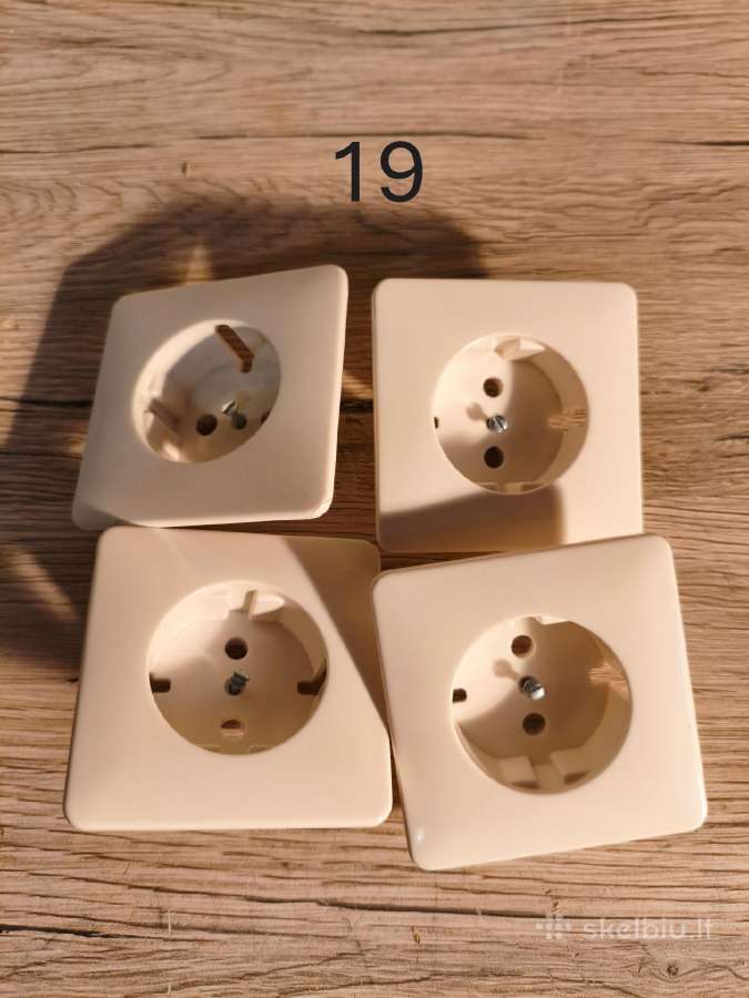 Jung rozetės, jungikliai, rėmeliai ir t.t. - nuotraukos Nr. 19