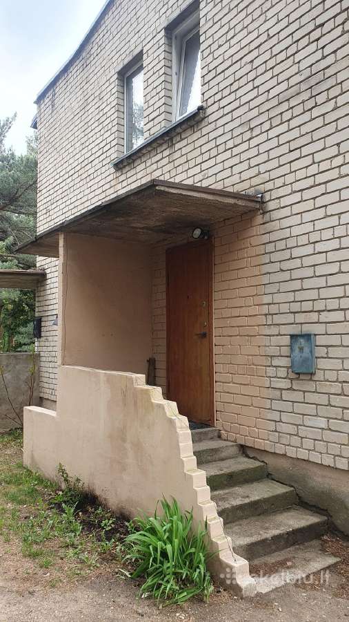 Parduodu ,ar išnuomoju 2-ju kam buta Romain,