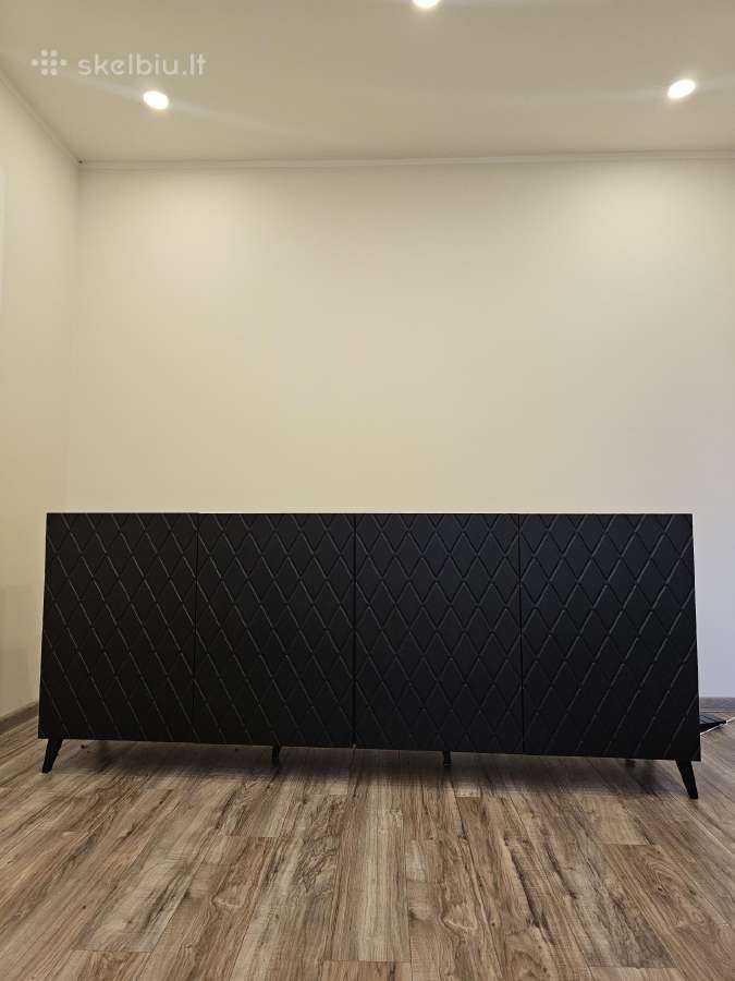 Juoda komoda 200 cm x 42 cm x 82 cm