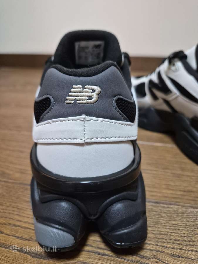 Parduodu naujus New Balance Black/white - nuotraukos Nr. 4