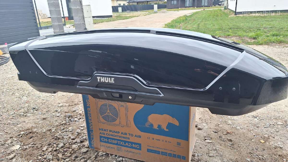 Thule Motion XT L juoda blizgi stogo bagažinė