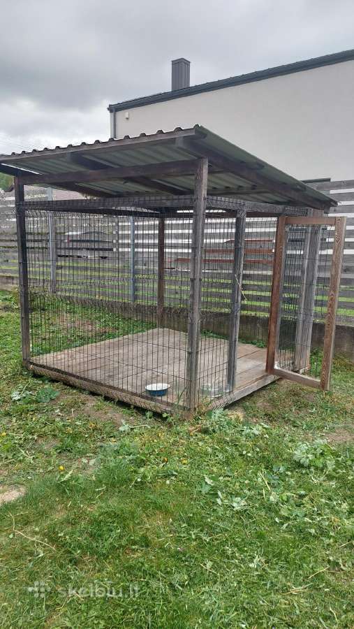 Voljeras nedideliam šuniukui