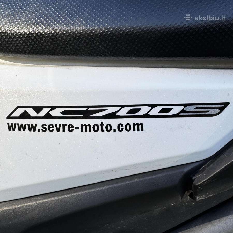 Honda Nc 700 S - automatinė pavarų dėžė