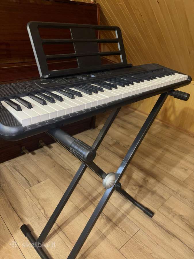Parduodamas klavišinis Casio Casiotone Ct-s300