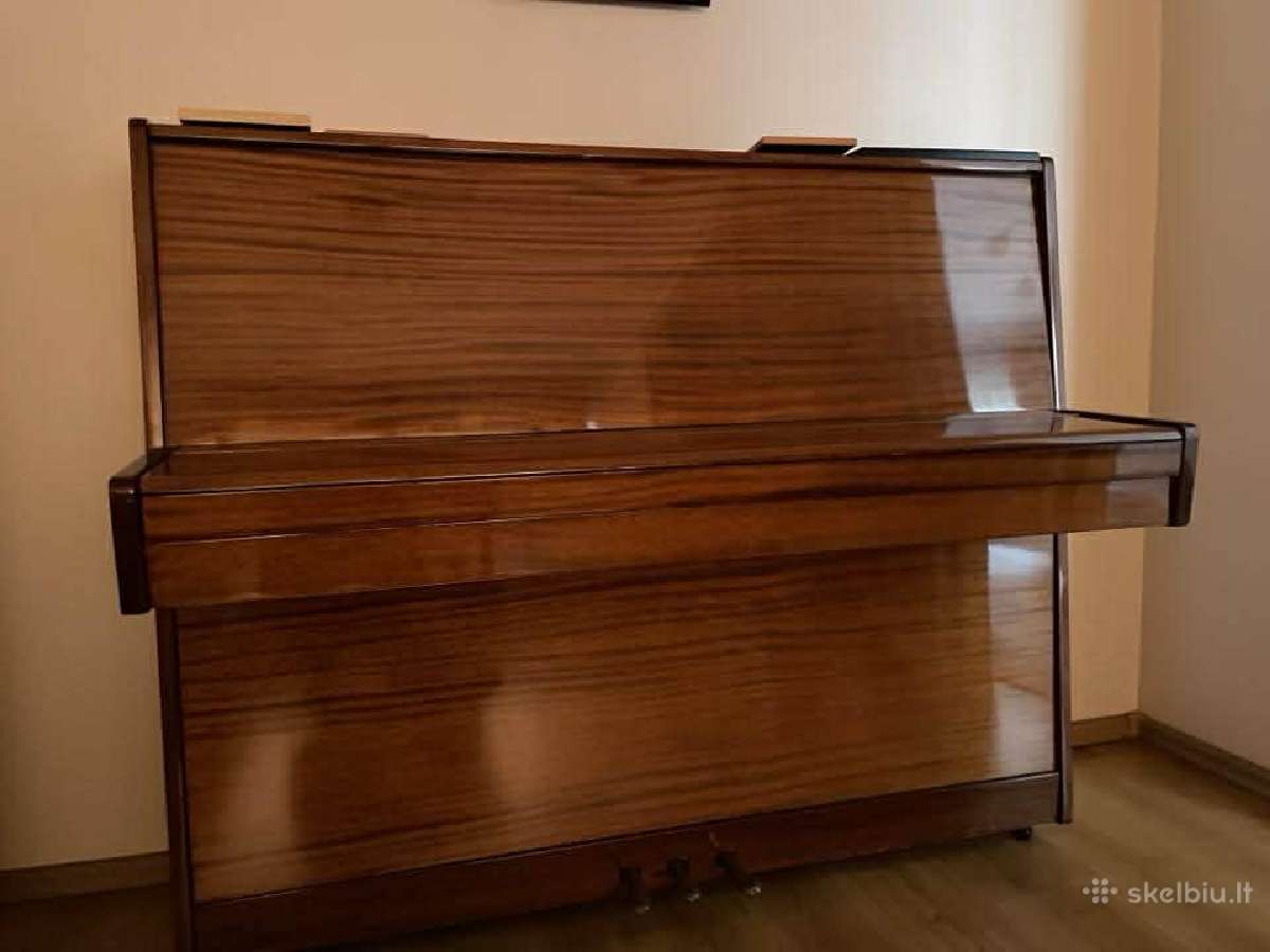 Pianinas ieško naujų namų.