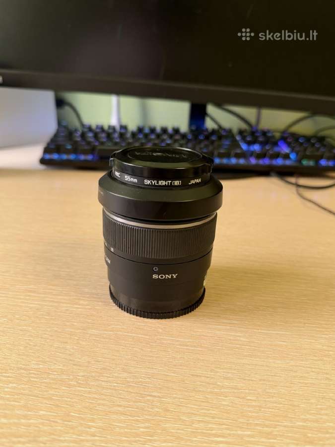 Sony DT 18-55mm f/3.5-5.6 Sam Sal1855 objektyvas