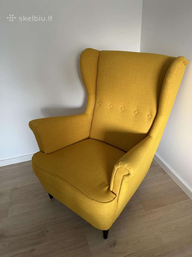 Ikea Strandmon geltonas fotelis
