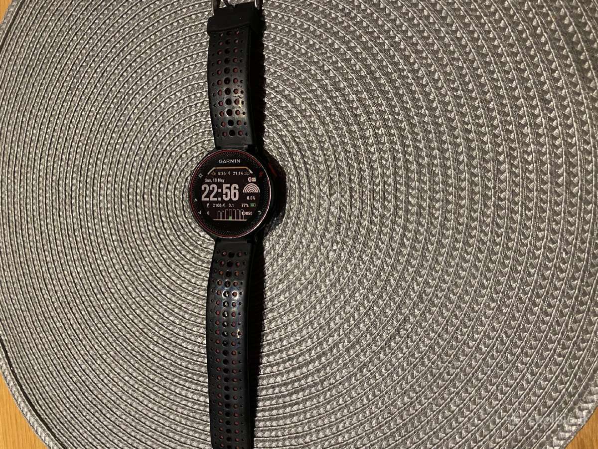 Laikrodis Garmin Forerunner 235