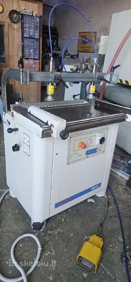 Daugiašpindelinės gręžimo staklės Minimax Mb21