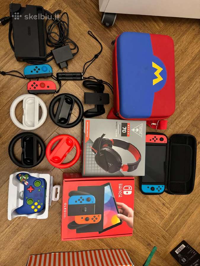 Nintendo Switch Oled komplektas + 4 pulteliai