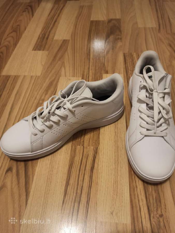 Adidas batai (nauji) advantage base 2