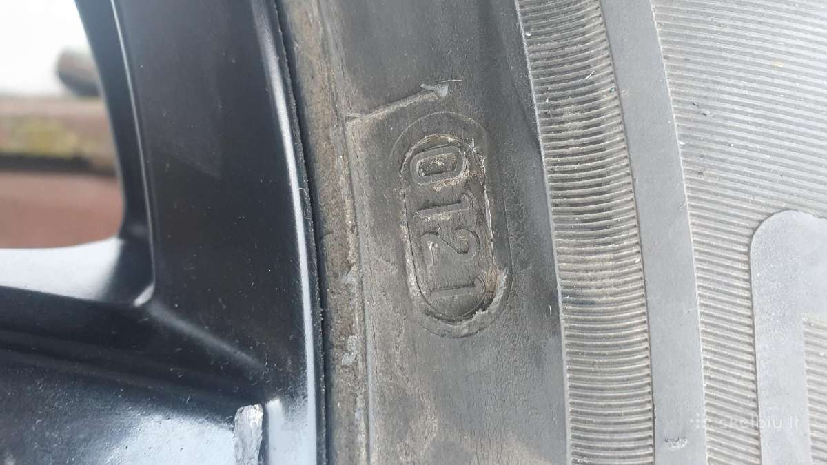 Parduodu volvo R17-18 Xc90 XC60 ratus - nuotraukos Nr. 9