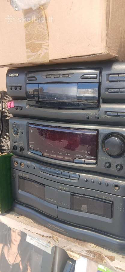 Sanyo Centriukas ir Gemini kolonėlės