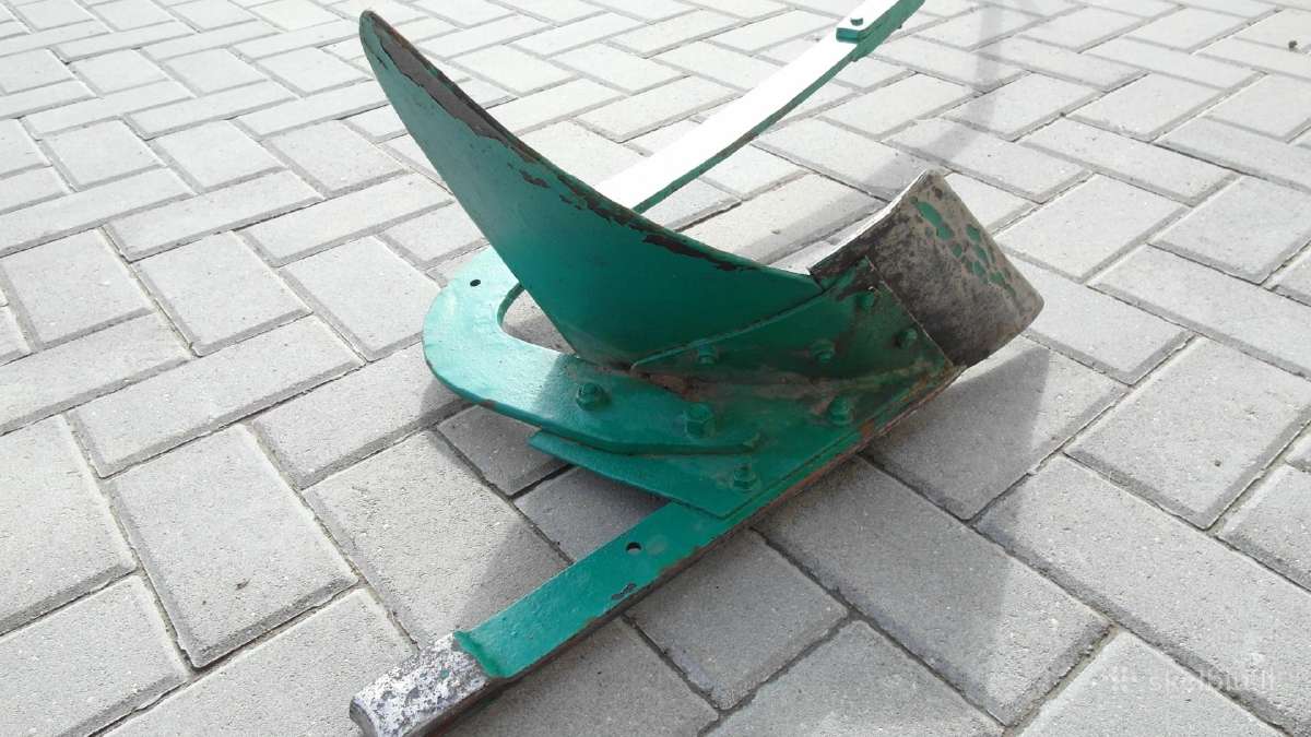 Rankinis kalvio darbo plugas - nuotraukos Nr. 4