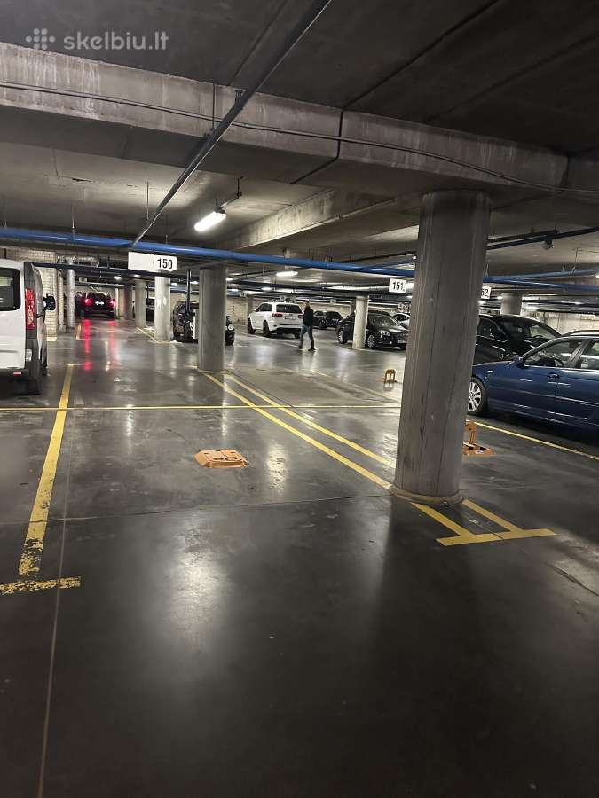 Požeminė parkingo vieta