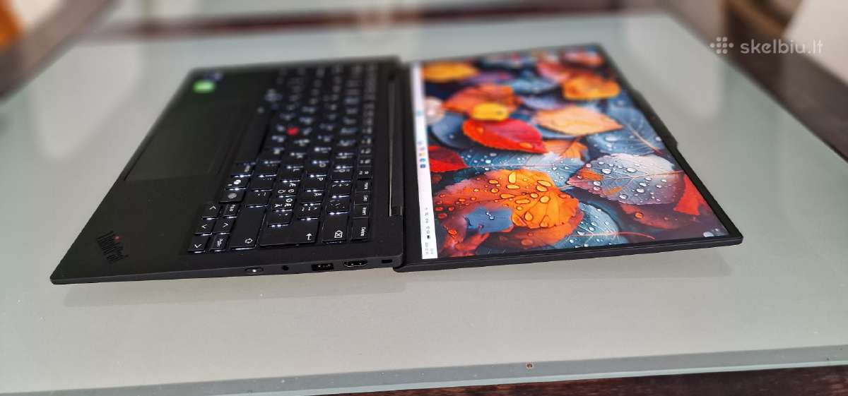 Lenovo X1 Carbon Gen 13 Aura Edition, Ultra