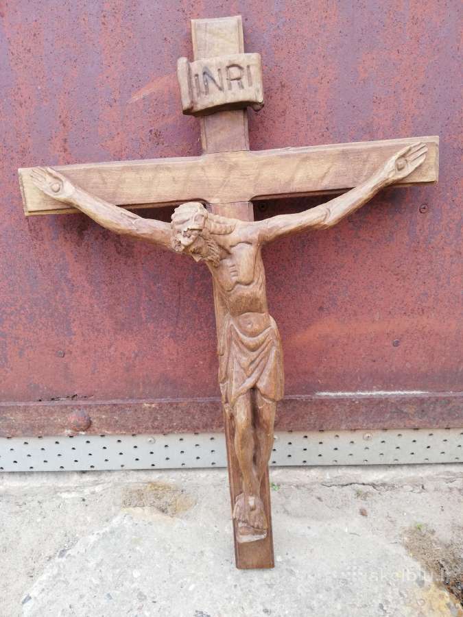 Religija. Senas medinis kryzius