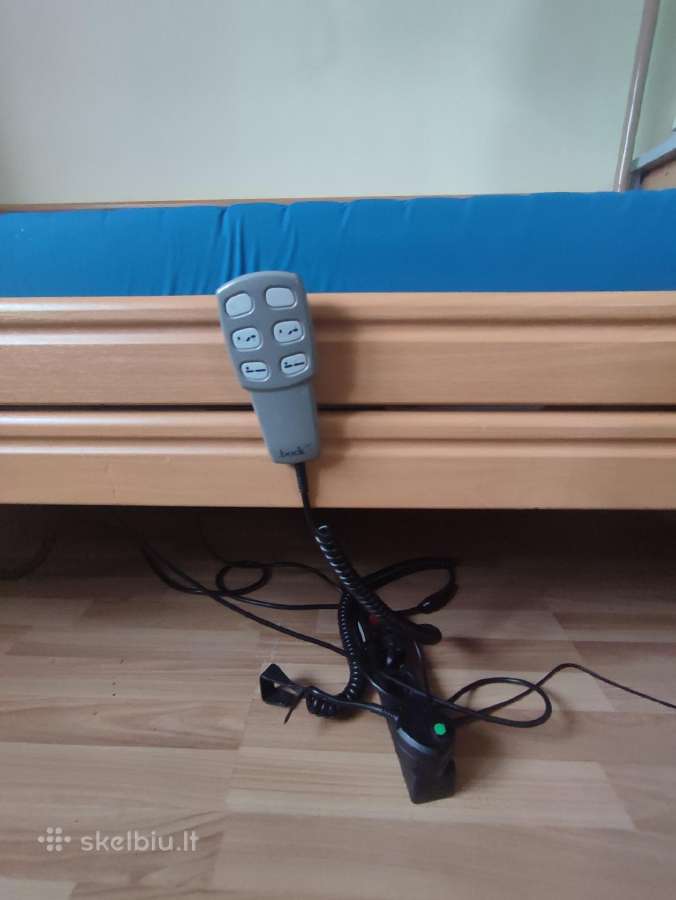 Lova neigaliesiem su čiuziniu