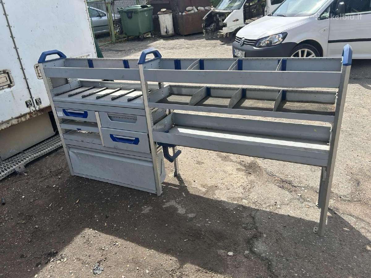 Irankiu Lentynos I Mikroautobusa, Garaza