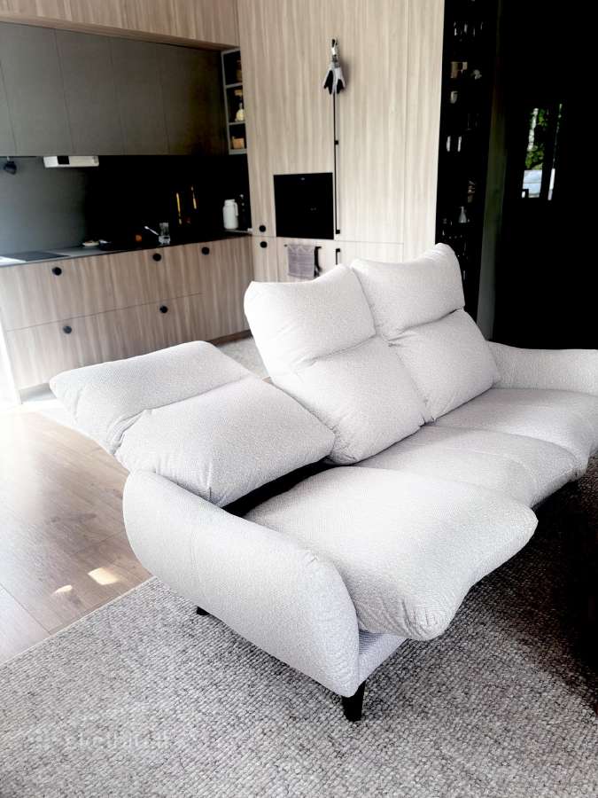 Parduodama beveik nauja Greta sofa - nuotraukos Nr. 4
