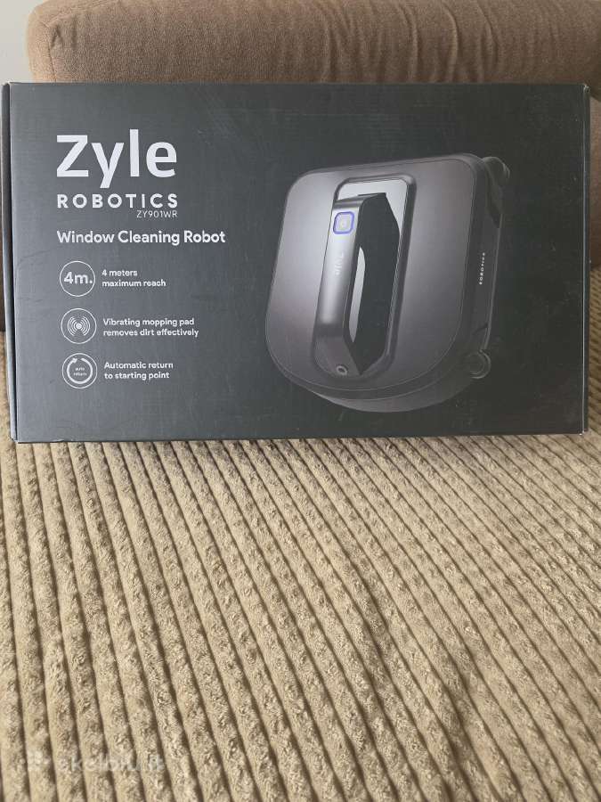Langu valymo robotas