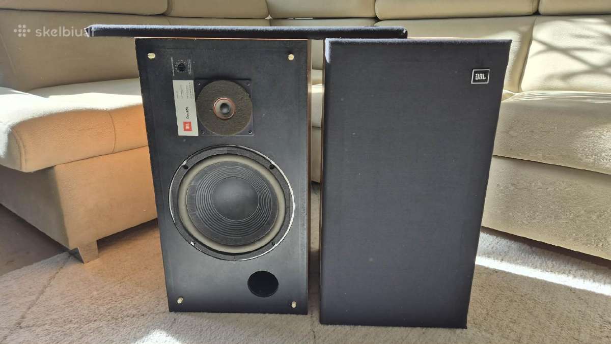 Jbl L26 puikus stovis