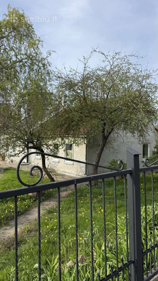 Parduodamas Sklypas, kotedžų statybai.