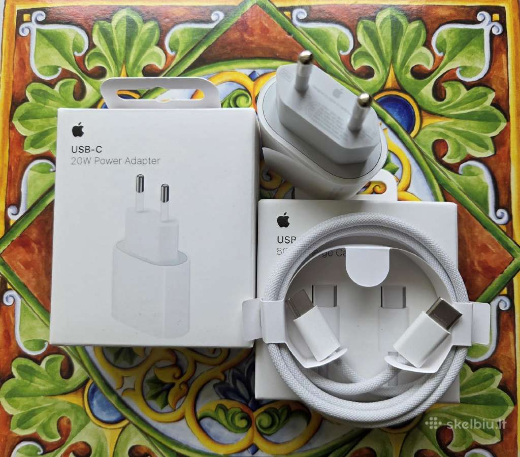 Apple Pakrovėjas (blokelis) ir Usb laidas