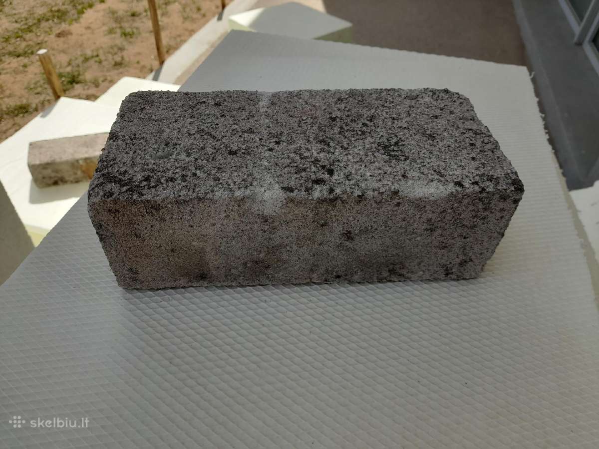 Parduodu baltas silikatines plytas
