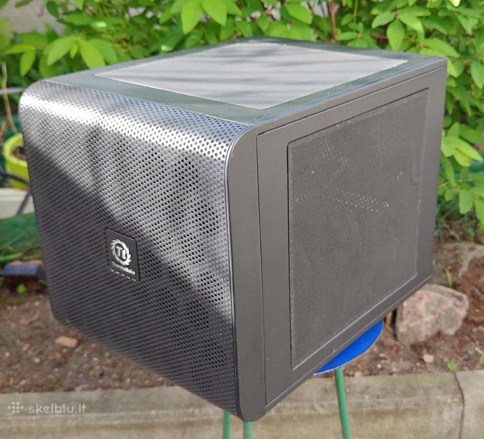 Thermaltake Core V21