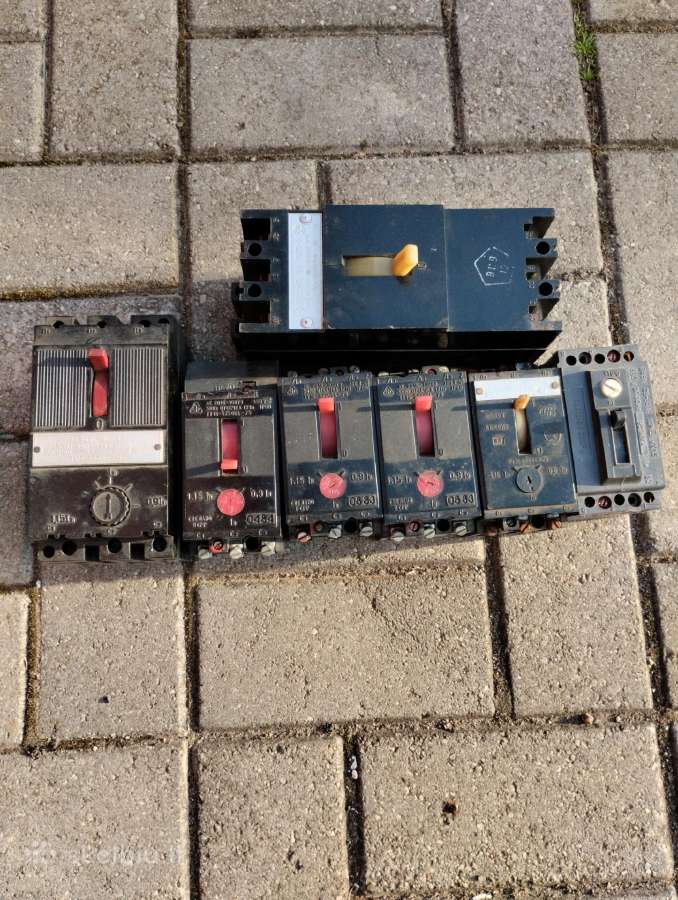 Automatiniai jungikliai, perjungikliai, saugikliai