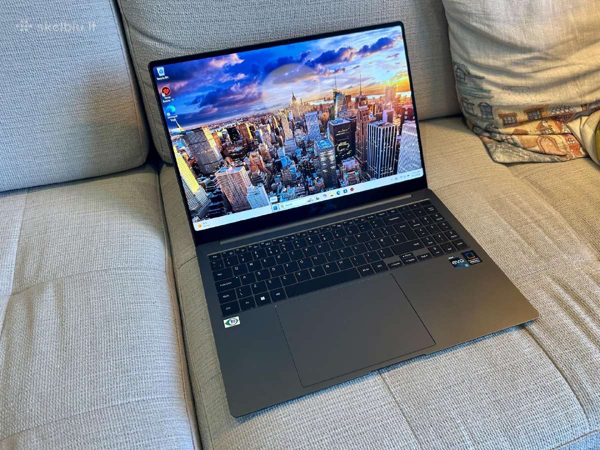 Samsung Galaxy Book 3 Pro, 16" Amoled, i7-1360p - nuotraukos Nr. 2