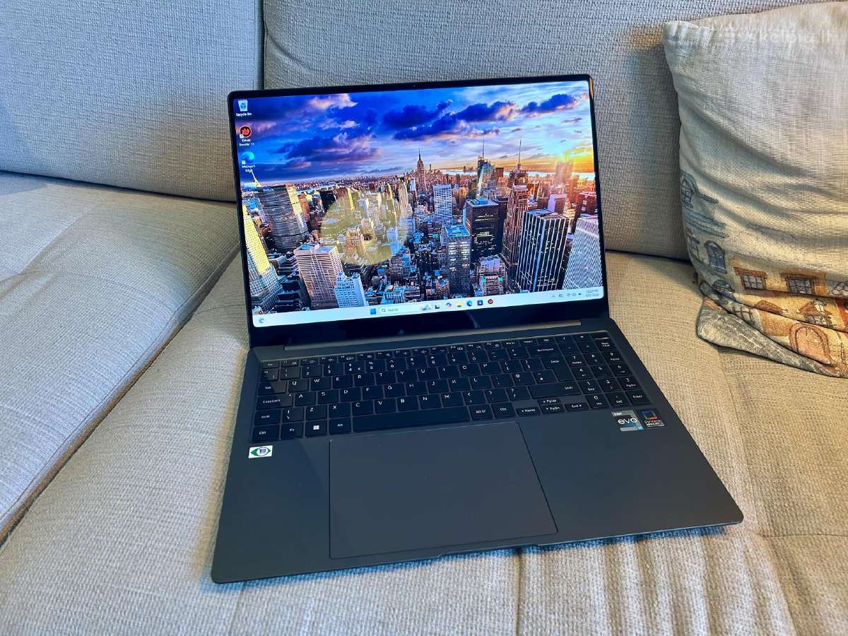 Samsung Galaxy Book 3 Pro, 16" Amoled, i7-1360p - nuotraukos Nr. 4