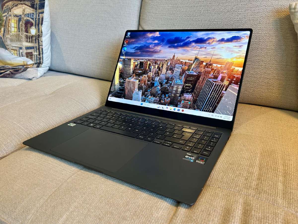 Samsung Galaxy Book 3 Pro, 16" Amoled, i7-1360p - nuotraukos Nr. 7