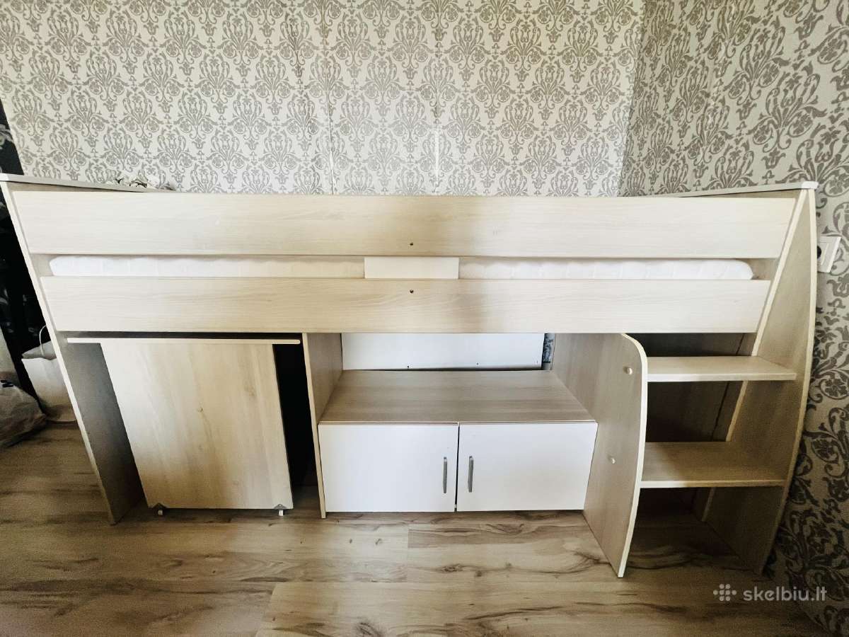 Parduodama dviaukste lova su stalu ir spintele
