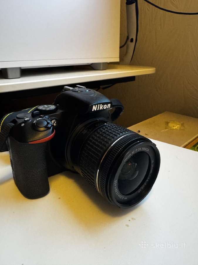Nikon D5600