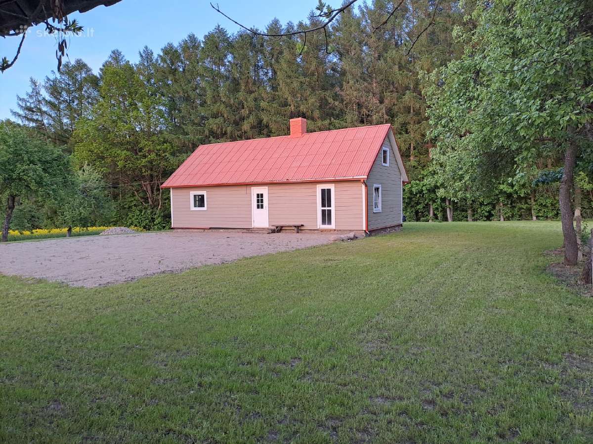 ,Sodyba miško apsuptyje - jūsų ramybės oazė''