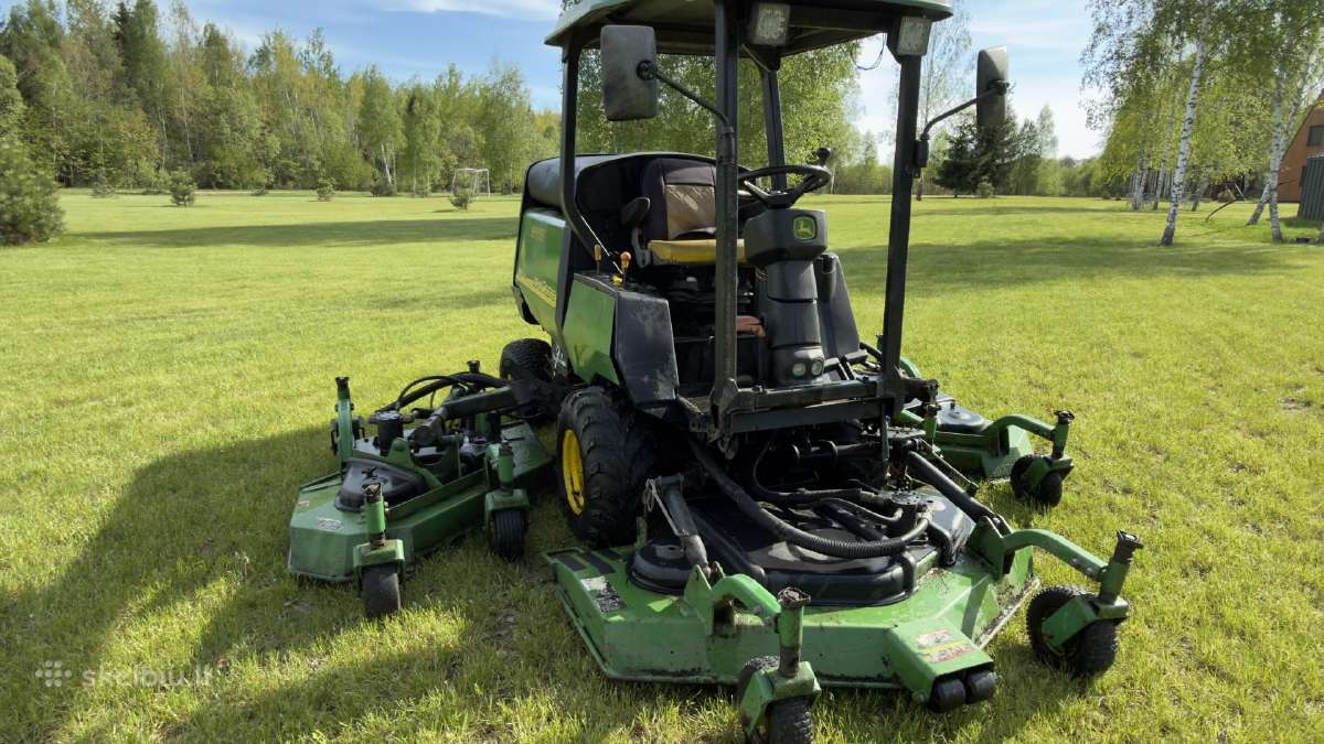 John Deere 1600 Turbo