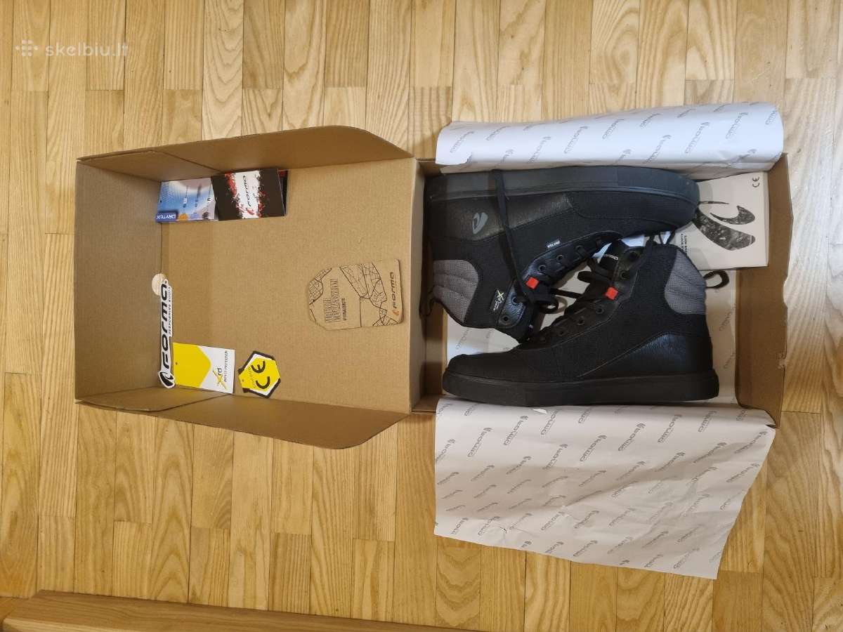 Moto batai Forma Milano Dry 44 dydis
