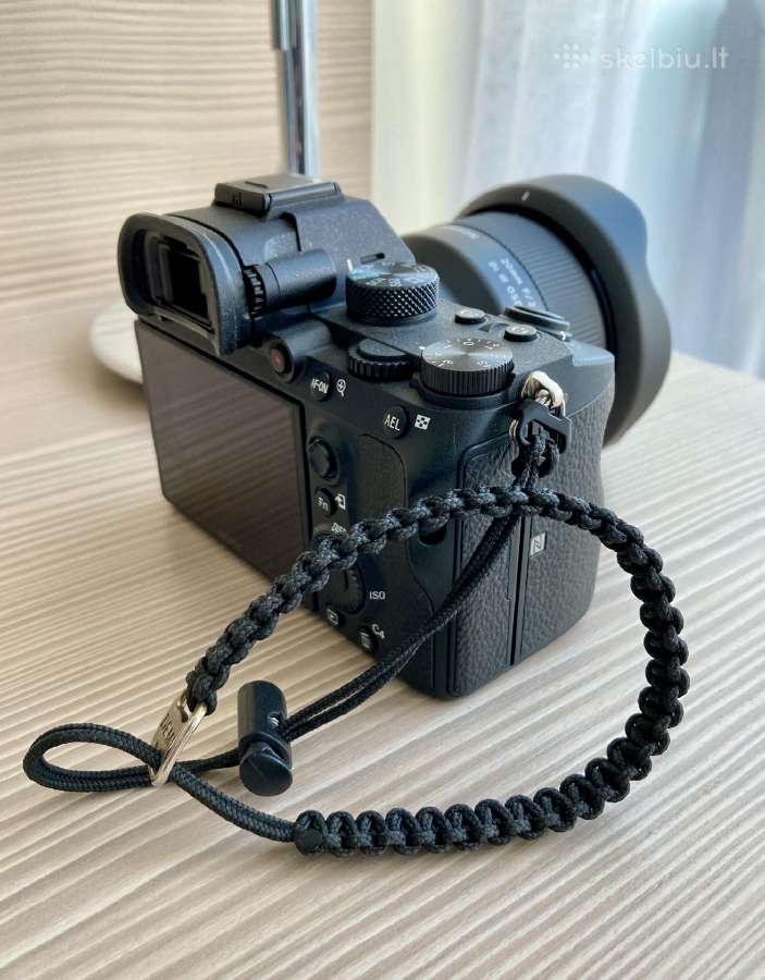 Sony A7III + Smallrig cage + Objektyvai