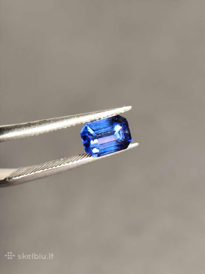 Natūralus Madagaskaro Safyras 1.08 ct