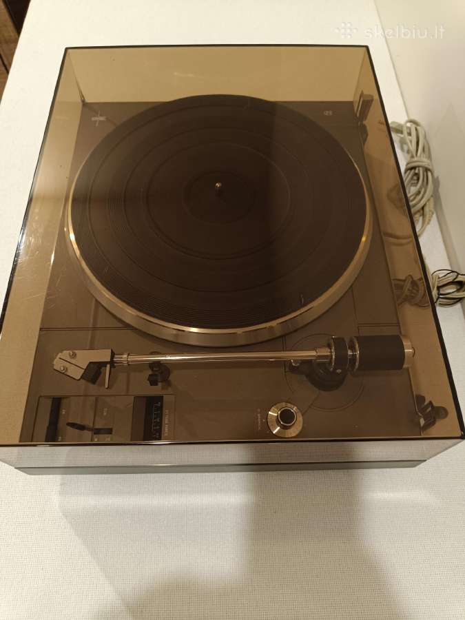 Philips 677 Direct Control plokštelių grotuvas
