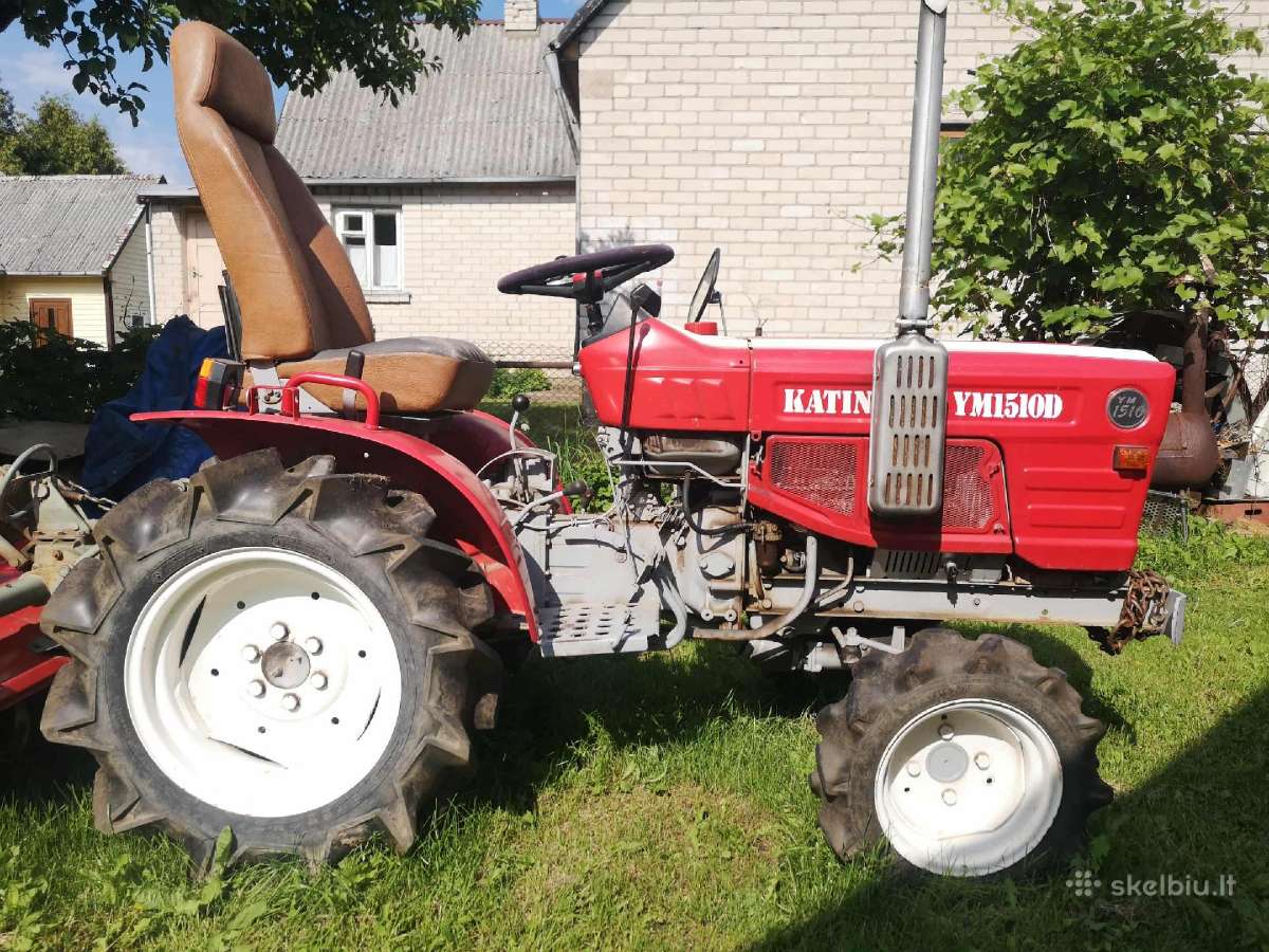 4wd Japoniškas traktoriukas su padargais
