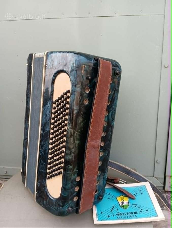 Akordeonas Vesnyanka, made in Ukraine, 1966 - nuotraukos Nr. 5