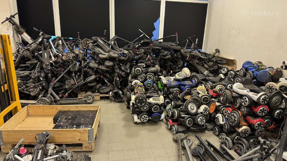 Elektriniai paspirtukai riedziai urmu