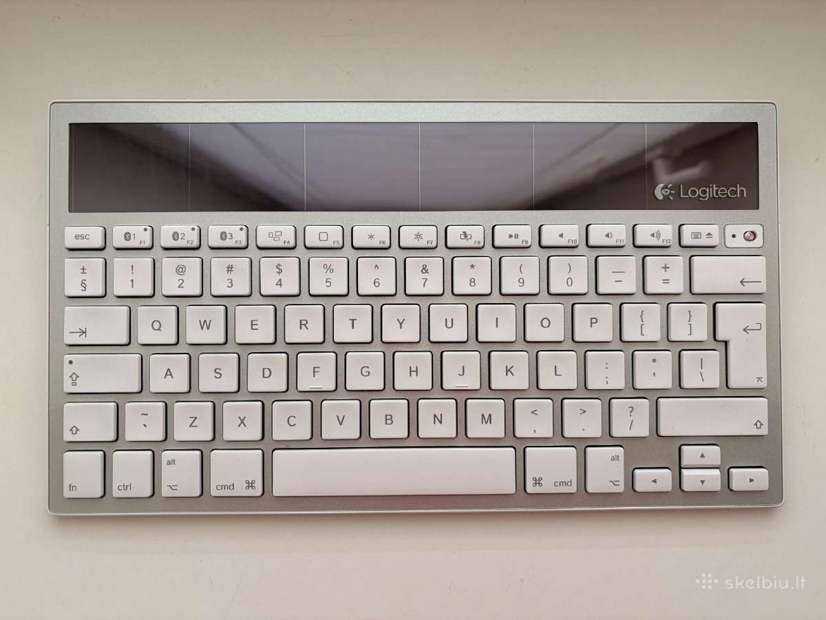 Logitech K760 Bluetooth saulės įkraunama