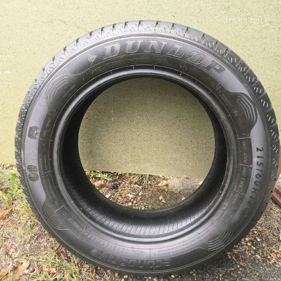 Automobilio padanga Dunlop 215/60 r17 C