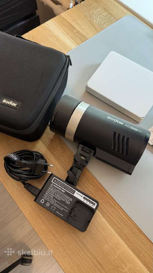 Godox Ad300 pro blykste+dovana
