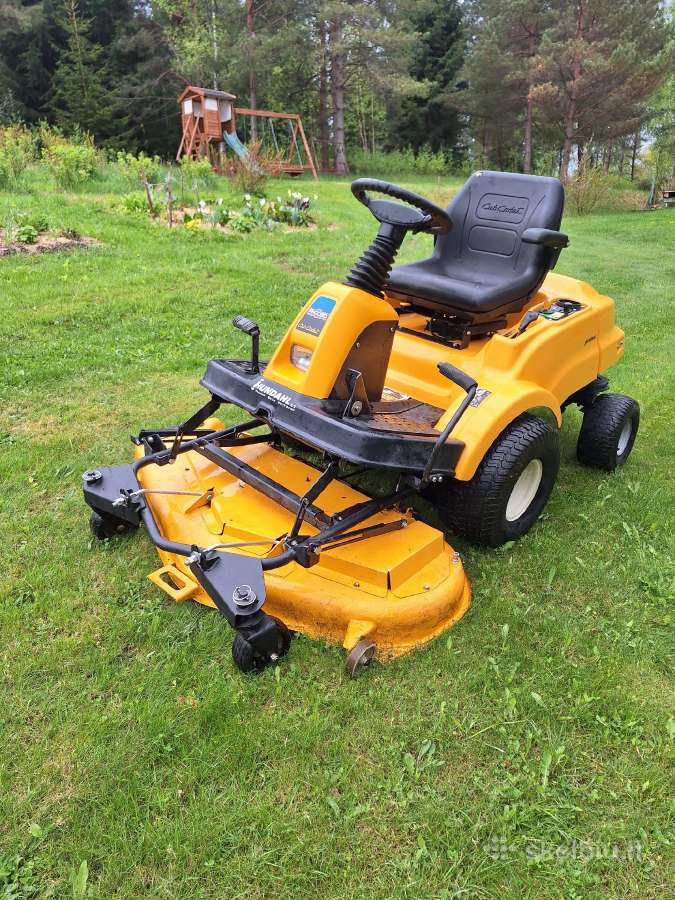 Cub Cadet Rider sodo traktorius Fmz 50